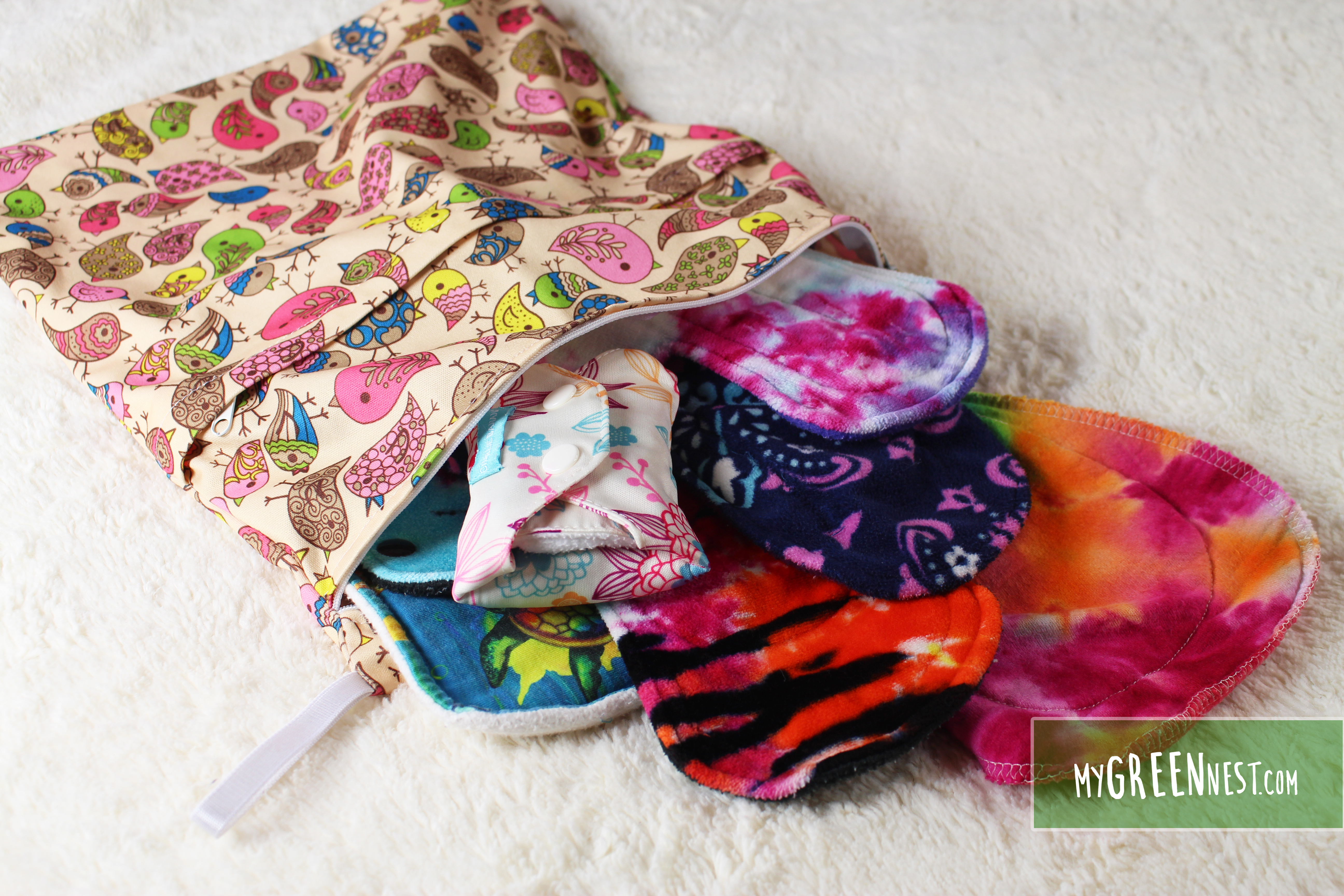 Using Postpartum Cloth Pads, A Complete Guide 